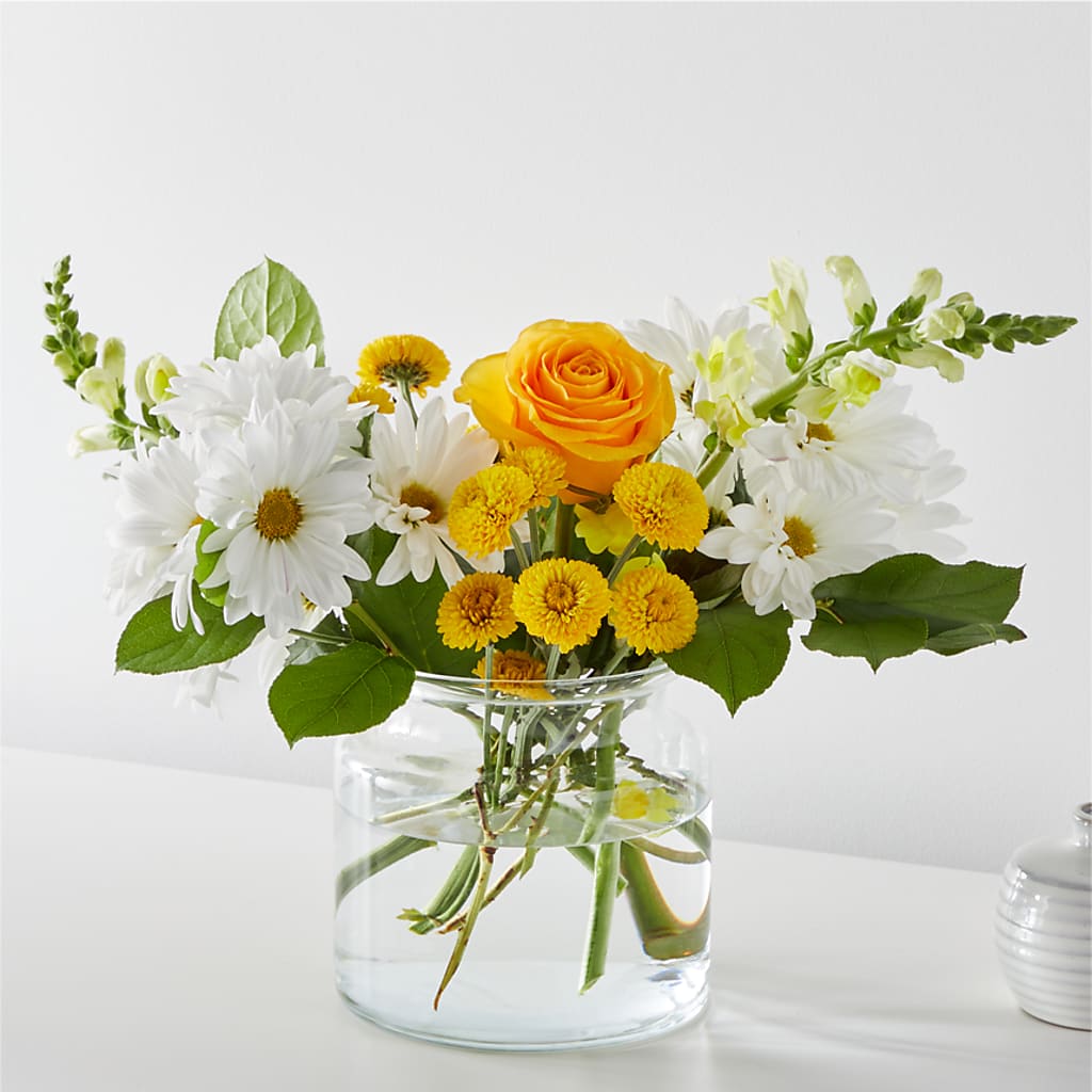 Sun Salutation Bouquet – Freesia Flowers, Tomball TX