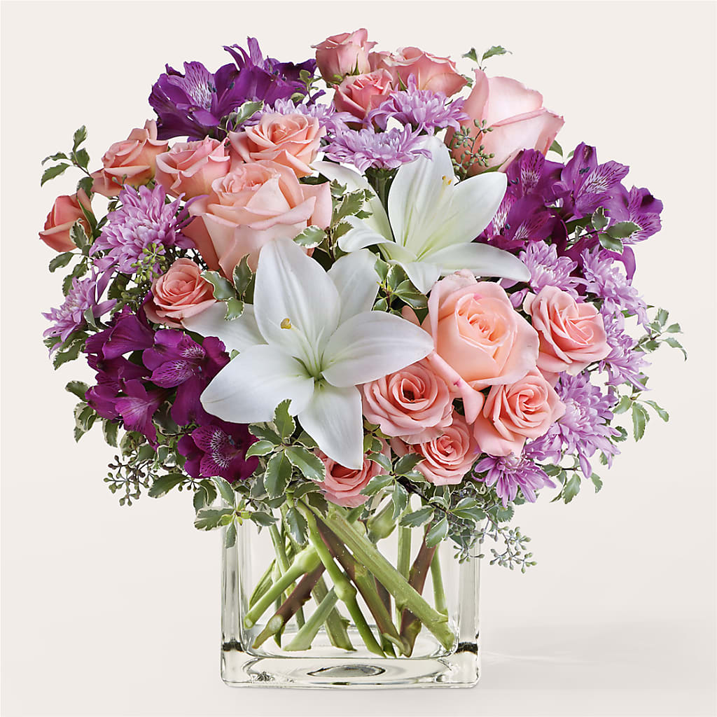 Mani Pedi Bouquet – Freesia Flowers, Tomball TX