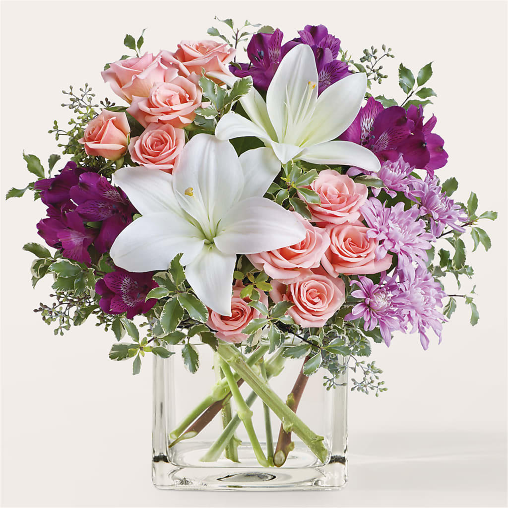 Mani Pedi Bouquet – Freesia Flowers, Tomball TX