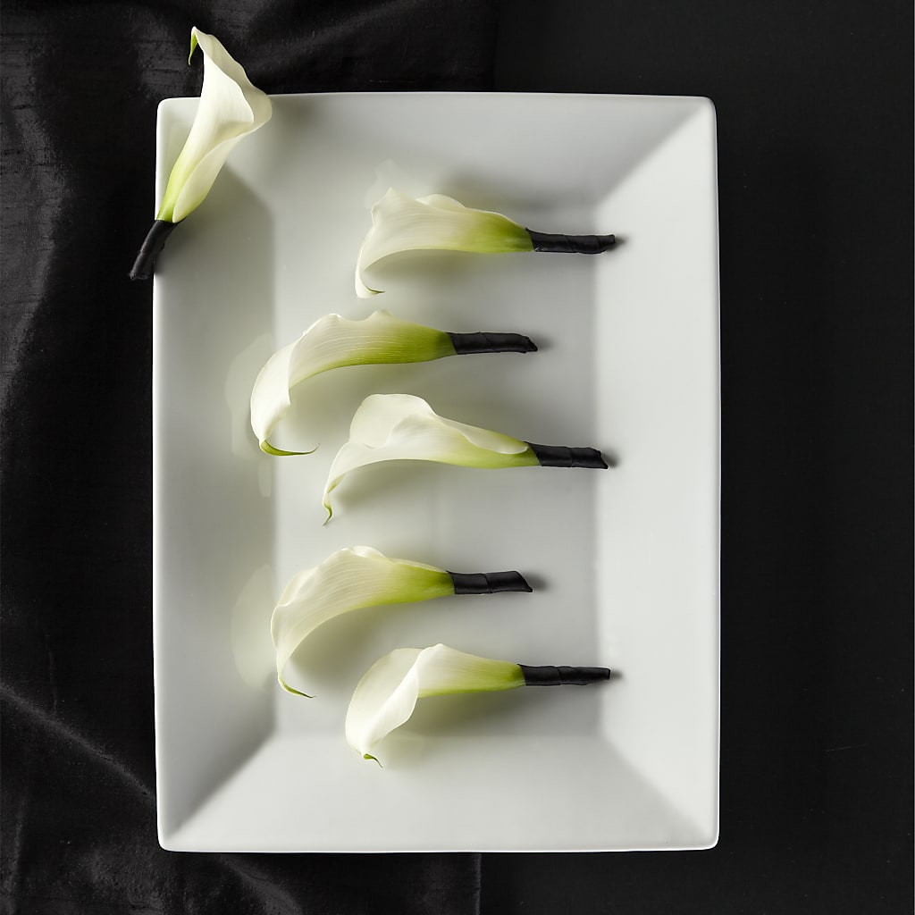 Calla Lily Promise Boutonniere – Freesia Flowers, Tomball TX
