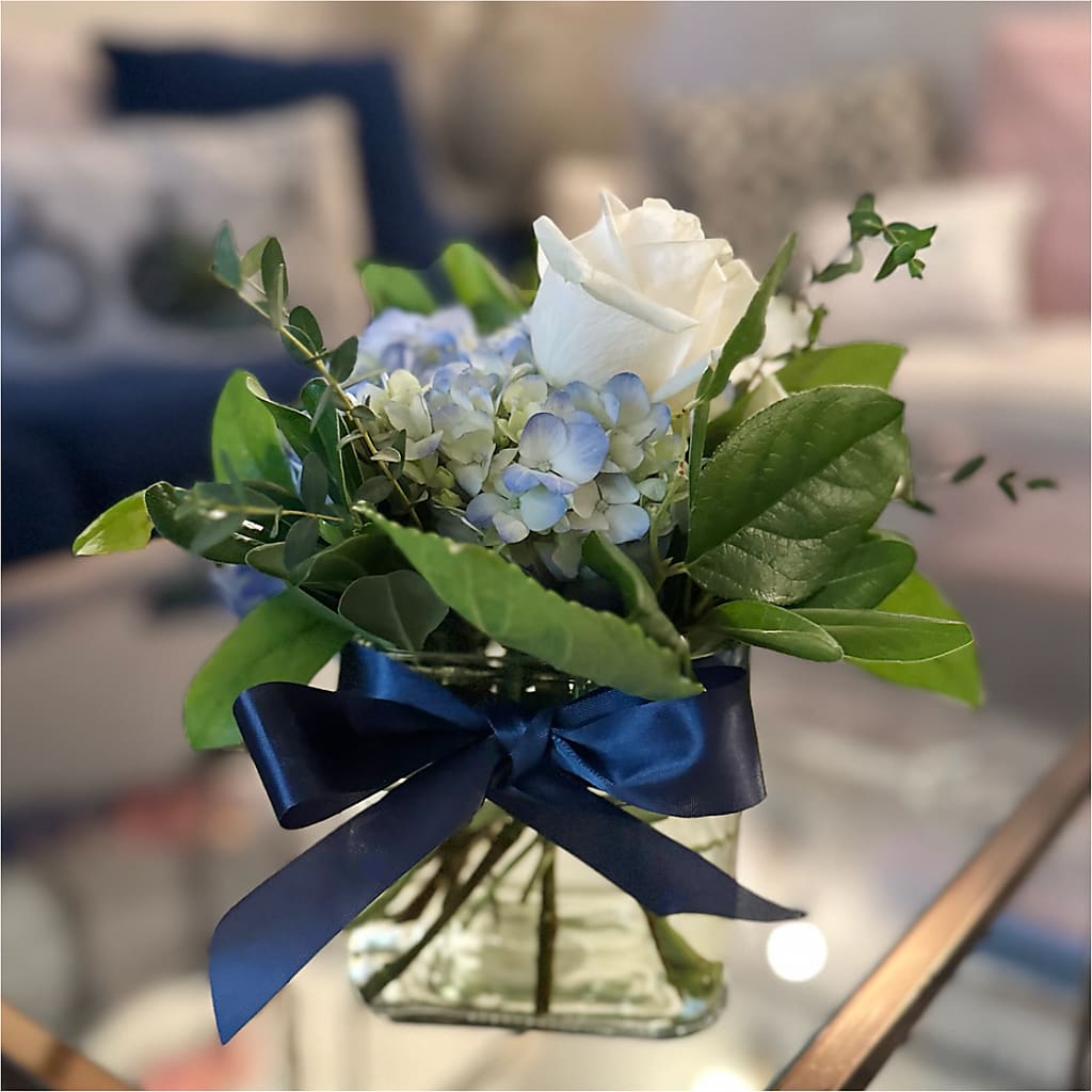 Sky Blue Delight Bouquet –  Freesia Flowers, Tomball TX