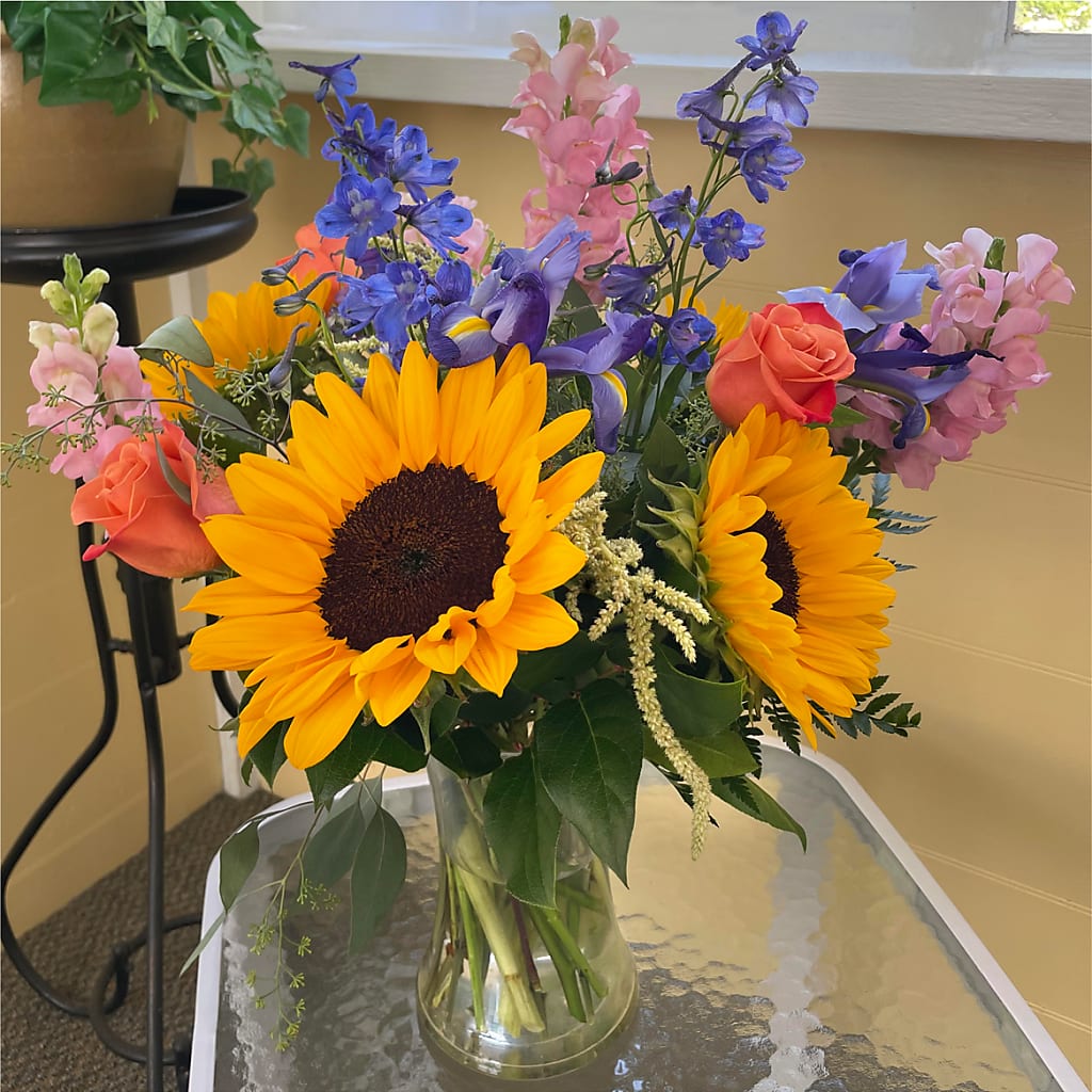Rays of Life Bouquet –  Freesia Flowers, Tomball TX