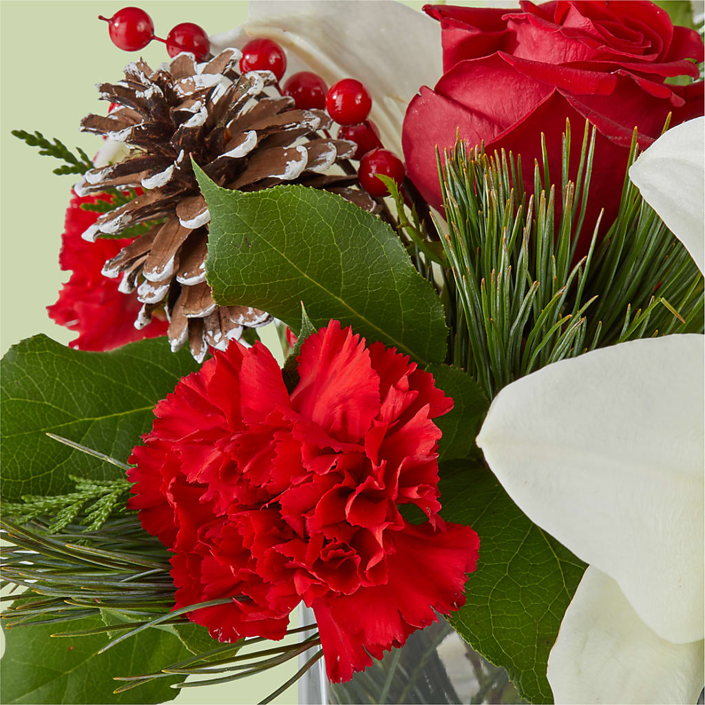 Glistening Icicles Bouquet –  Freesia Flowers, Tomball TX