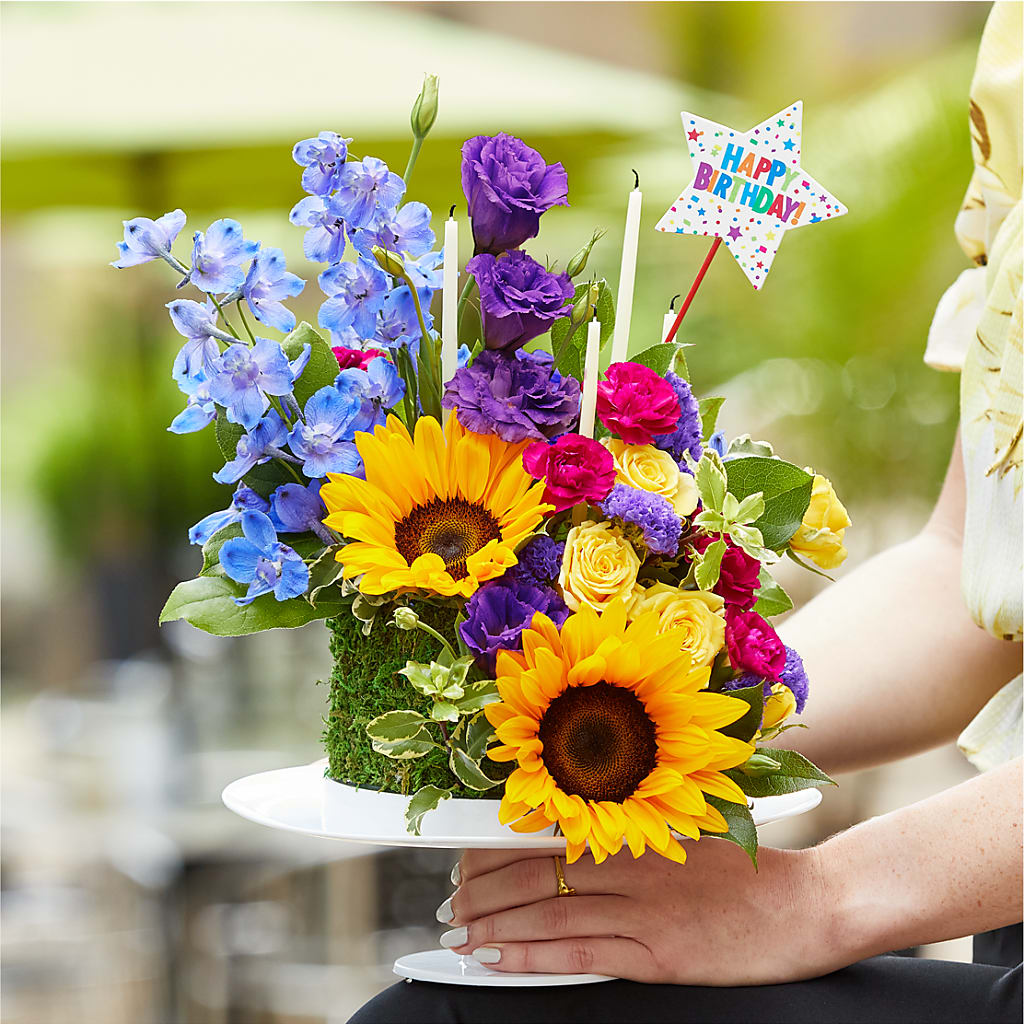 Star of the Day Floral Cake –  Freesia Flowers, Tomball TX
